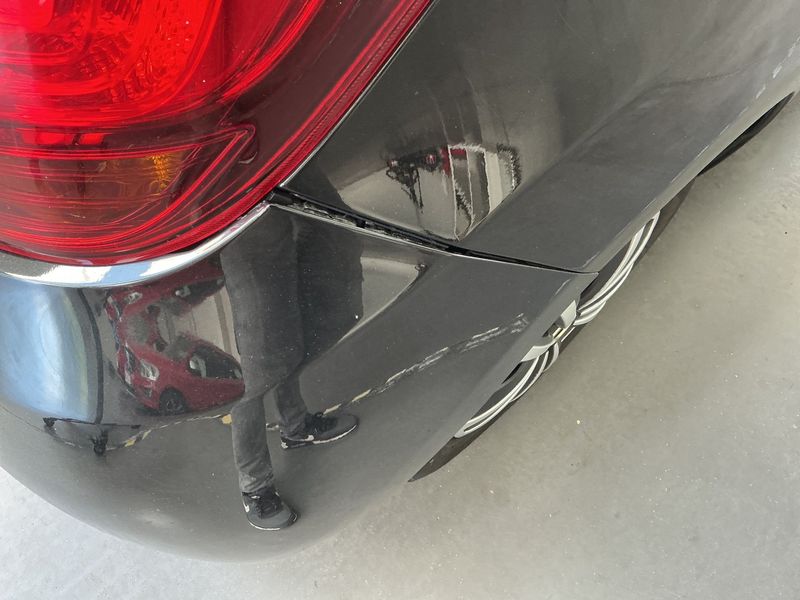 Toyota Yaris 1.0 VVT-i Comfort 2016 – снимка 32