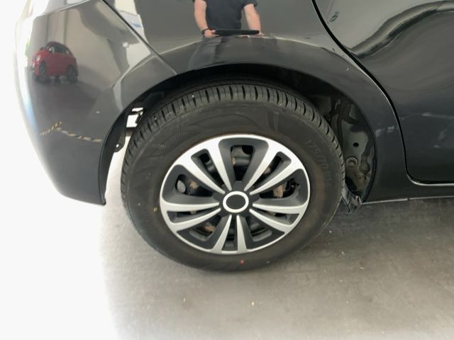 Toyota Yaris 1.0 VVT-i Comfort 2016 – снимка 9