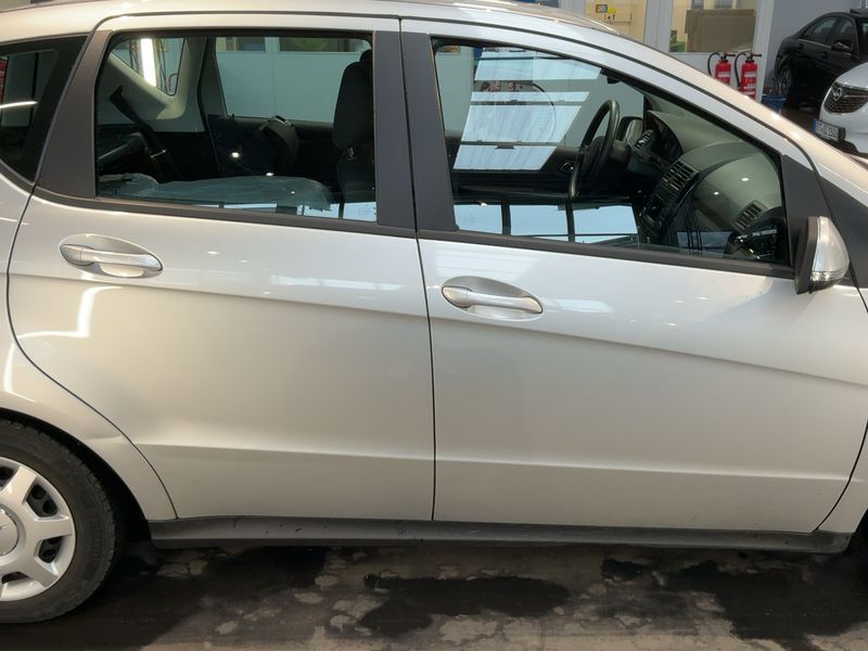 Mercedes-Benz A-Klasse A 160 Classic — zdjęcie 7