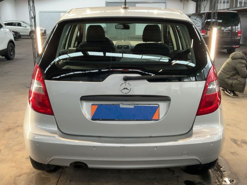 Mercedes-Benz A-Klasse A 160 Classic — zdjęcie 5