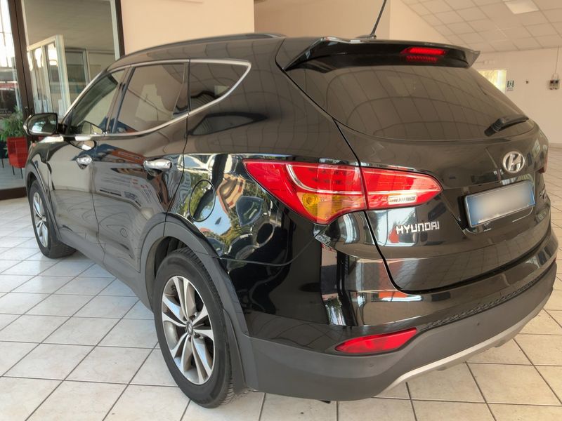 Hyundai Santa Fe 2.2 CRDi Style 4WD — zdjęcie 3