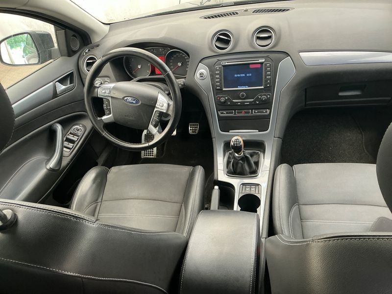 Ford Mondeo 2.0 TDCi Champions Edition — zdjęcie 3