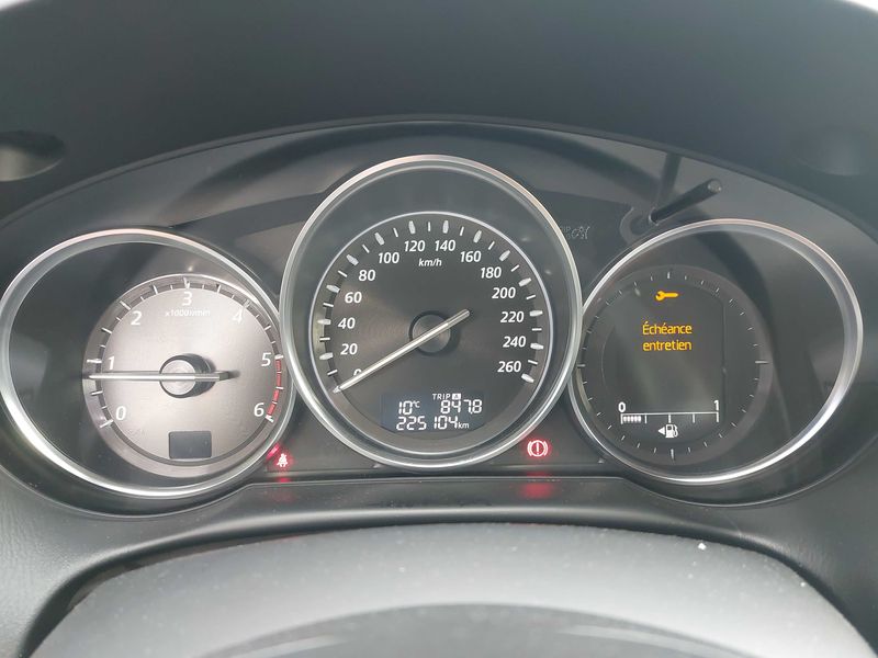 Mazda CX-5 2.2 Turbodiesel Sports-Line AWD — zdjęcie 12