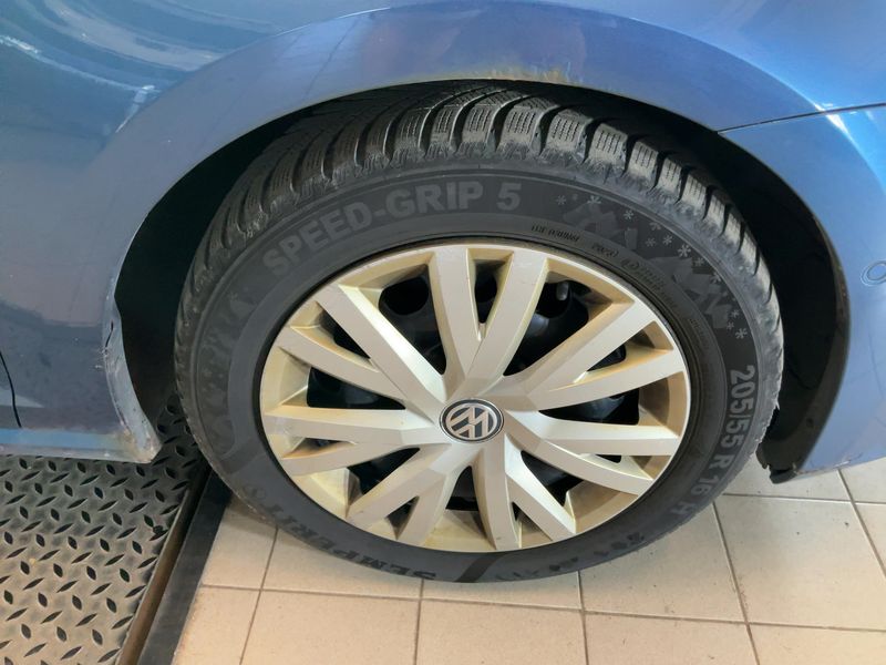 Volkswagen Golf VII 2.0 TDI Highline BlueMotion Tech 2013 – снимка 11