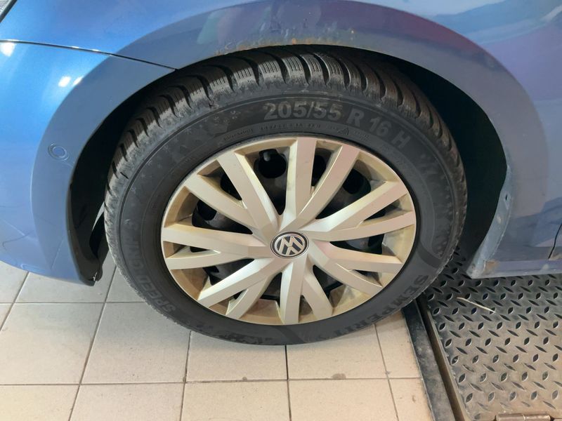 Volkswagen Golf VII 2.0 TDI Highline BlueMotion Tech 2013 – снимка 3