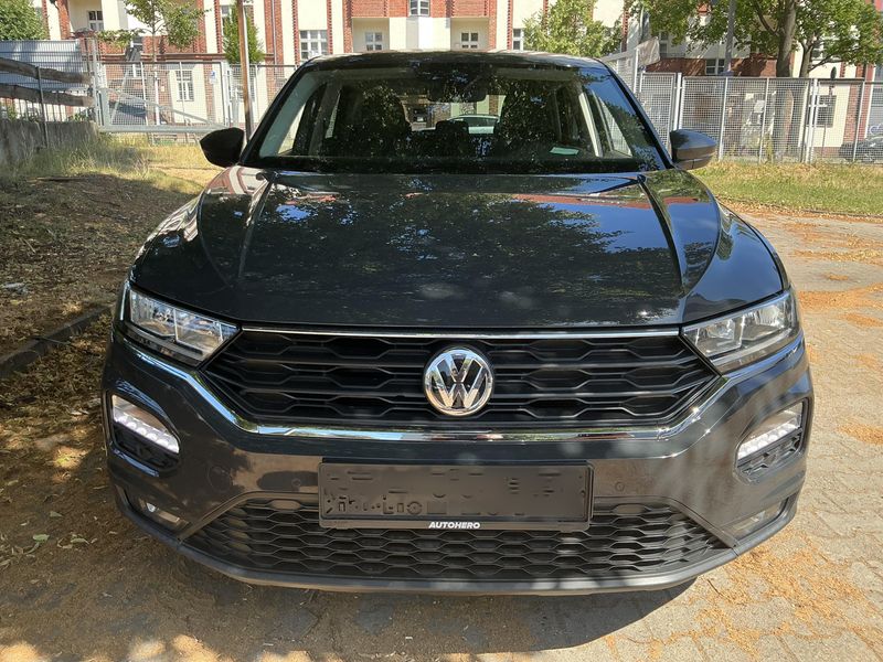 Volkswagen T-Roc 1.6 TDI 2018 – снимка 14