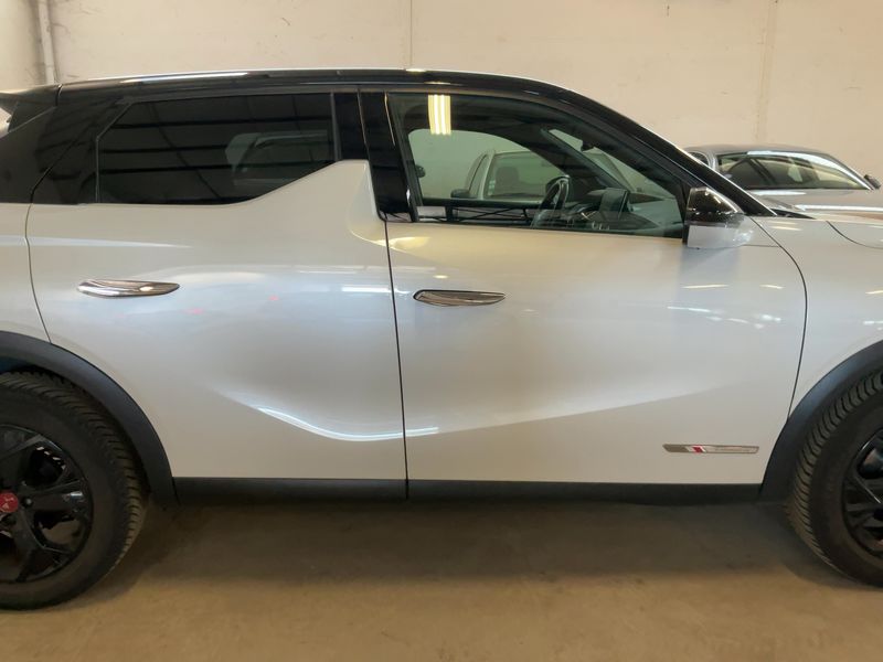 DS Automobiles DS3 Crossback 1.2 PureTech Performance Line — zdjęcie 7