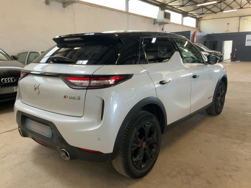 DS Automobiles DS3 Crossback 1.2 PureTech Performance Line — zdjęcie 6