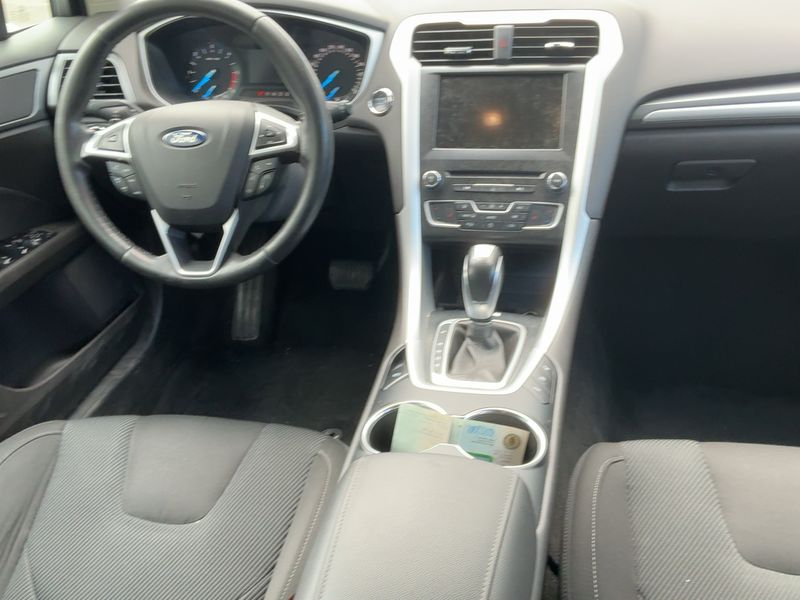 Ford Mondeo 2.0 TDCi Trend — zdjęcie 12