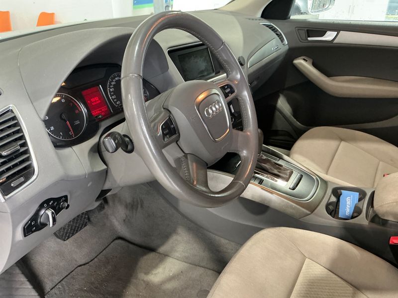 Audi Q5 2.0 TFSI quattro 2010 – снимка 25