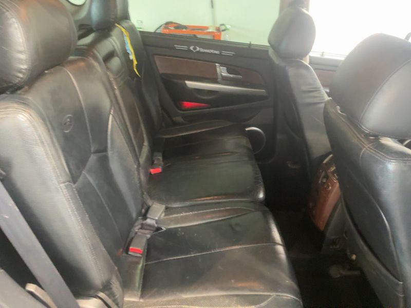 Ssangyong Rexton RX 270 Xdi — zdjęcie 14