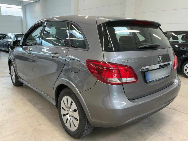 Mercedes-Benz B-Klasse B 250e Electric Drive Standard 2017 – снимка 6