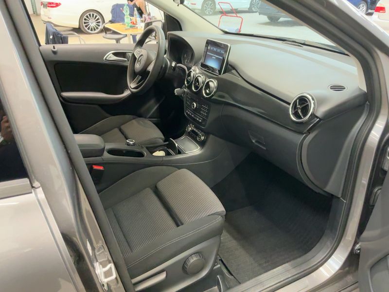 Mercedes-Benz B-Klasse B 250e Electric Drive Standard 2017 – снимка 16
