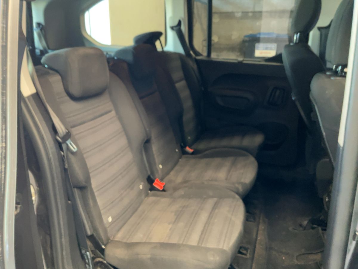 Opel Combo 2021 — photo 20