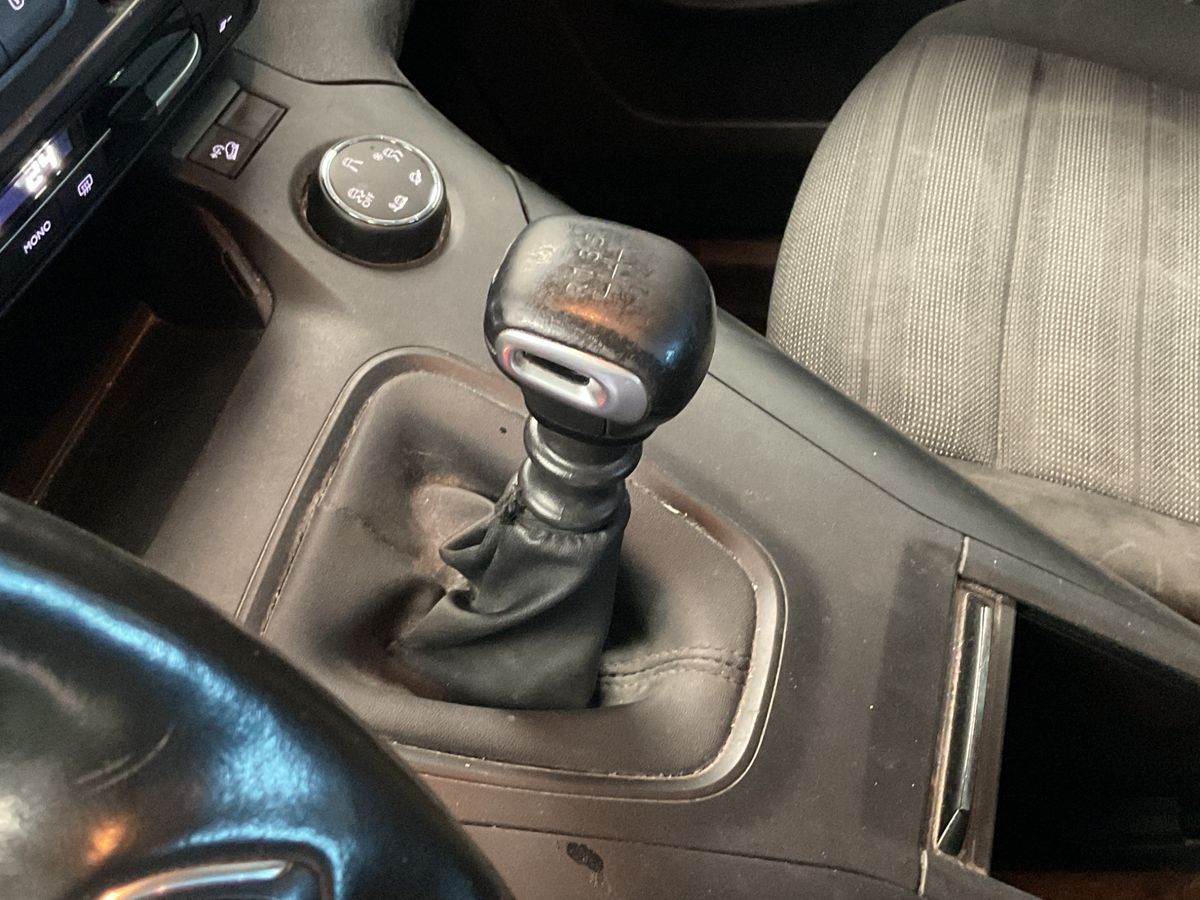 Opel Combo 2021 — photo 35