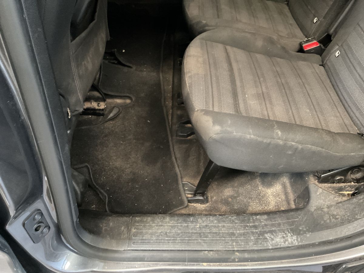 Opel Combo 2021 — photo 31