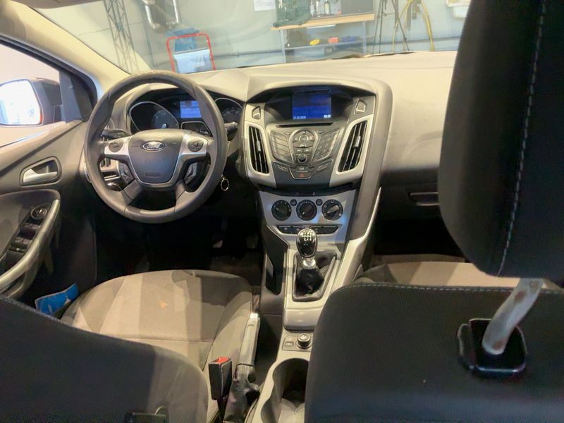Ford Focus 1.6 TDCi Trend — zdjęcie 12