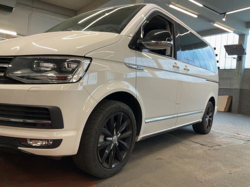 Volkswagen T6 Multivan 2.0 TDI Highline 4Motion — zdjęcie 2