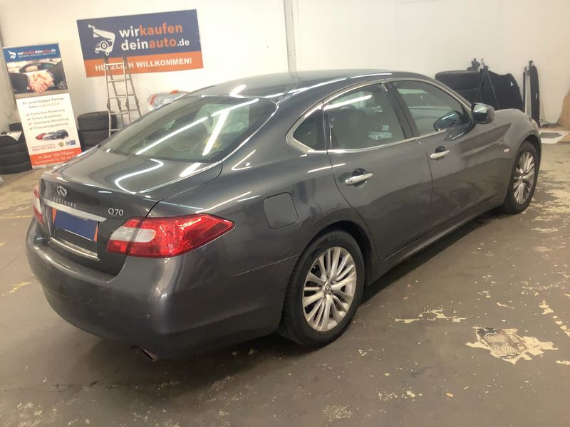 Infiniti Q70 3.5 Hybrid GT Premium 2015 – снимка 8