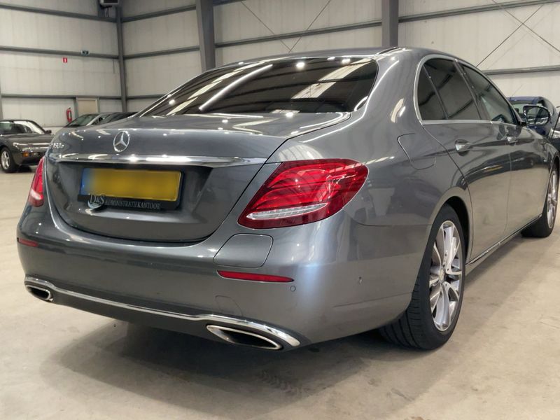 Mercedes-Benz E-Klasse E 350e Avantgarde — zdjęcie 6