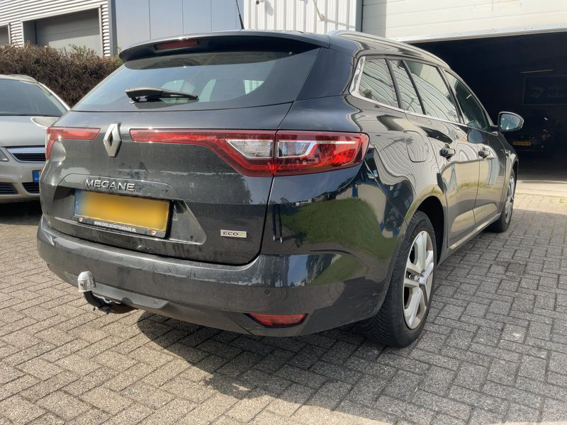 Renault Megane 1.5 dCi Energy Zen — zdjęcie 6