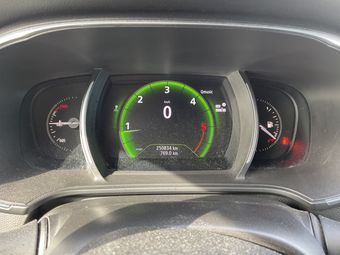 Renault Megane 1.5 dCi Energy Zen — zdjęcie 13
