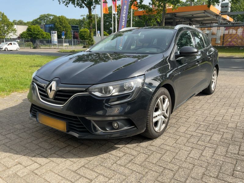 Renault Megane 1.5 dCi Energy Zen — zdjęcie 1