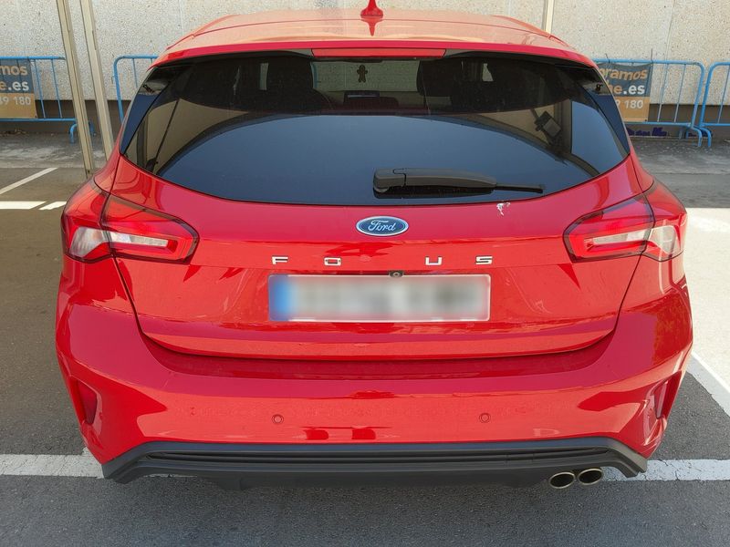 Ford Focus 1.5 TDCi EcoBlue ST-Line — zdjęcie 5