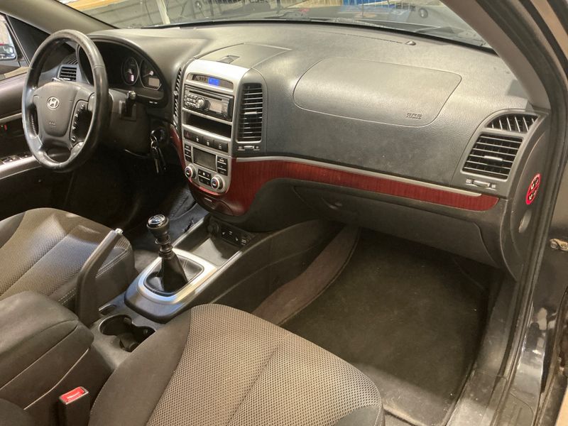 Hyundai Santa Fe 2.2 CRDi — zdjęcie 3