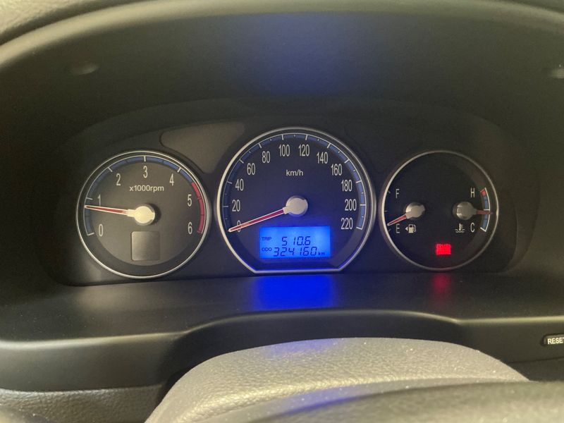 Hyundai Santa Fe 2.2 CRDi — zdjęcie 4