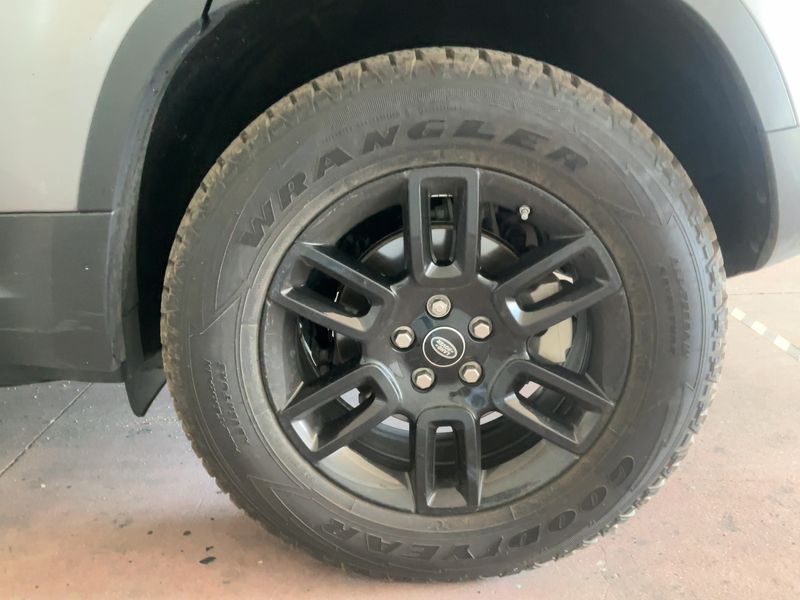 Land Rover Defender D240 110 S 2020 – снимка 5