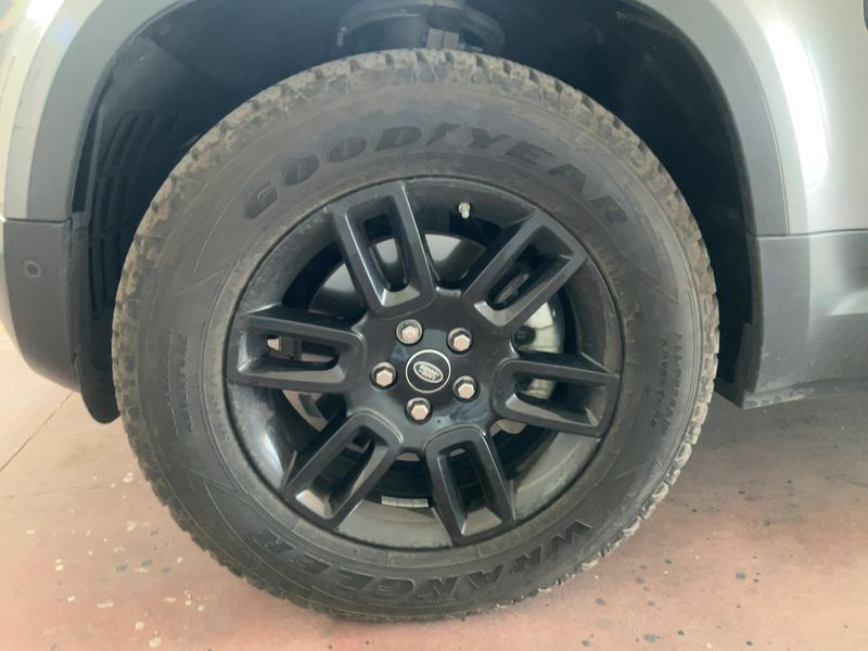 Land Rover Defender D240 110 S 2020 – снимка 3