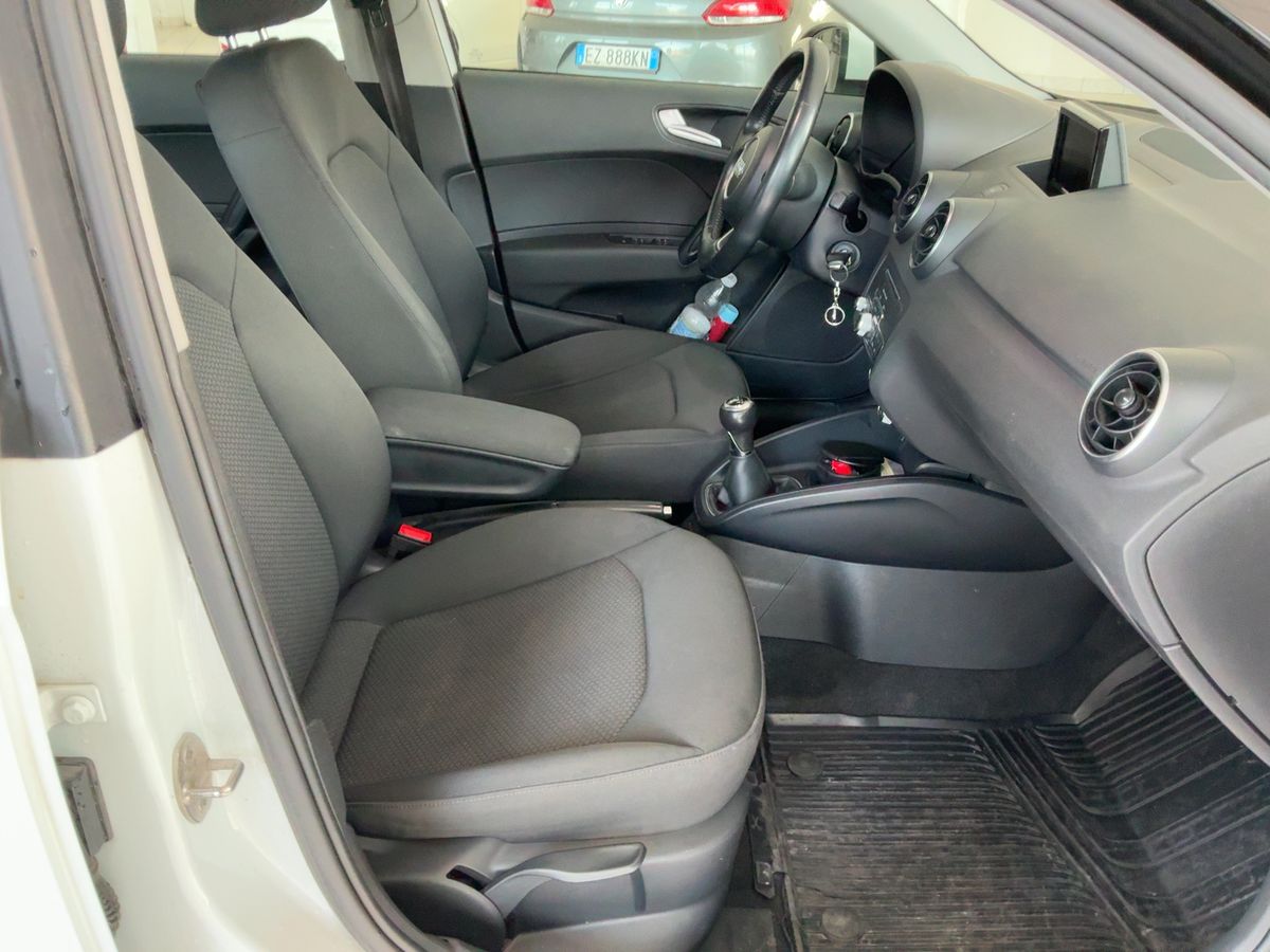 Audi A1 2017 — photo 17
