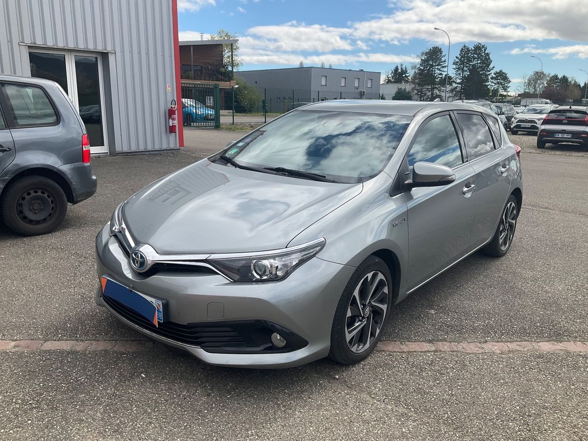 Toyota Auris 2016