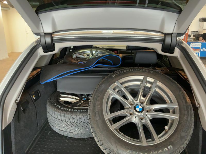 BMW 5er 520d xDrive 2017 – снимка 16