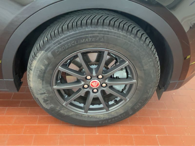 Jaguar E-Pace D165 Mild-Hybrid AWD 2022 – снимка 11