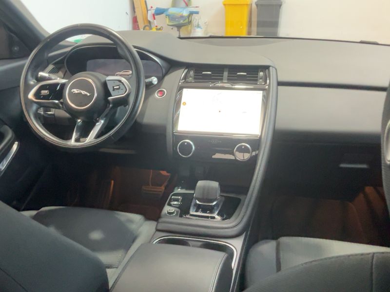 Jaguar E-Pace D165 Mild-Hybrid AWD — zdjęcie 12