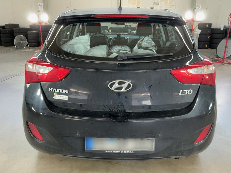 Hyundai i30 1.6 GDI FIFA World Cup Edition — zdjęcie 5