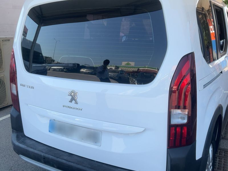 Peugeot Rifter 1.5 Blue-HDi Allure L1 — zdjęcie 6