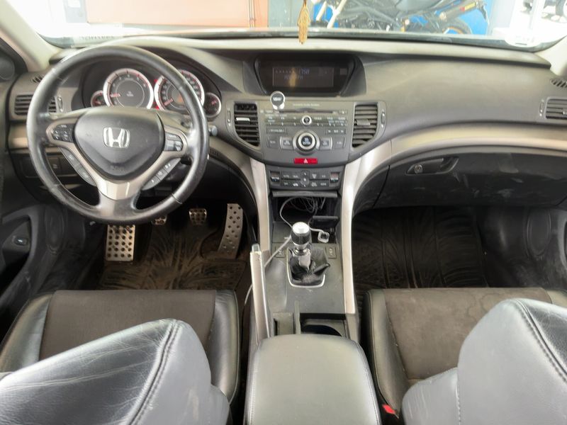 Honda Accord 2.2 DTEC Type S — zdjęcie 12