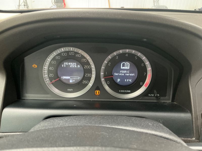 Volvo XC60 3.0 T6 Summum AWD — zdjęcie 13