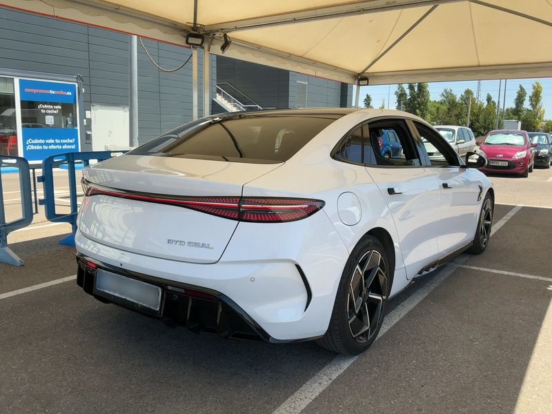 BYD Seal electric drive 230 kW Design RWD — zdjęcie 6