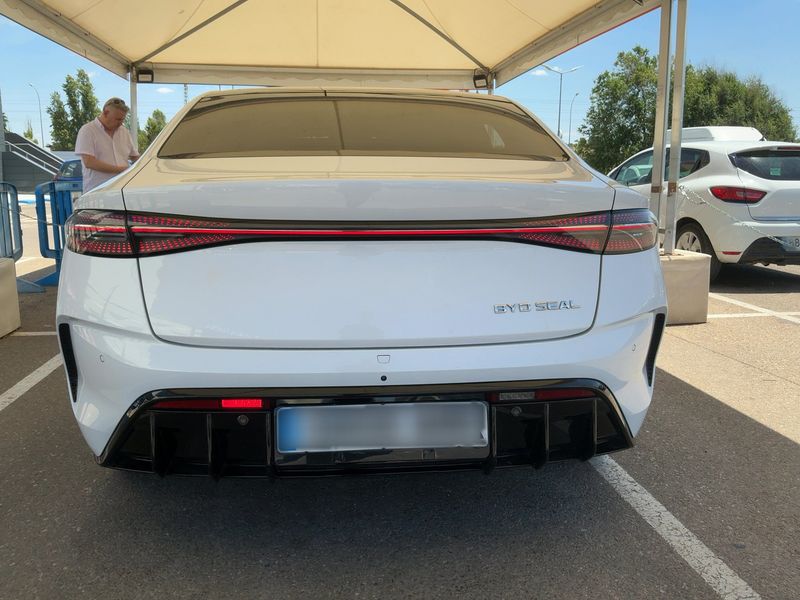 BYD Seal electric drive 230 kW Design RWD — zdjęcie 5