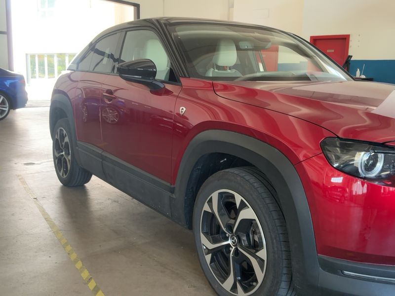 Mazda MX-30 electric drive 125 kW Makoto R-EV — zdjęcie 8