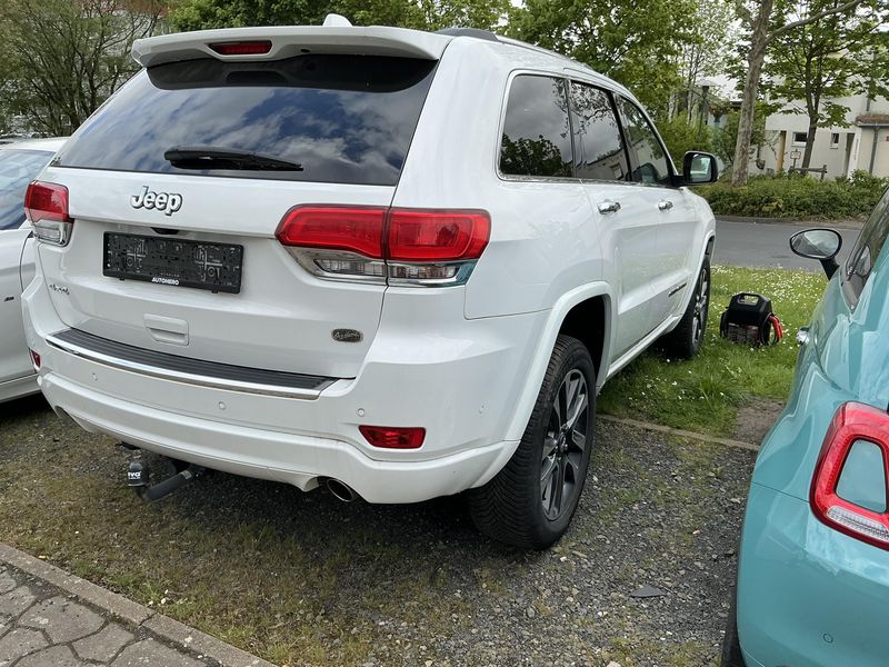 Jeep Grand Cherokee 3.0 CRD Overland — zdjęcie 6