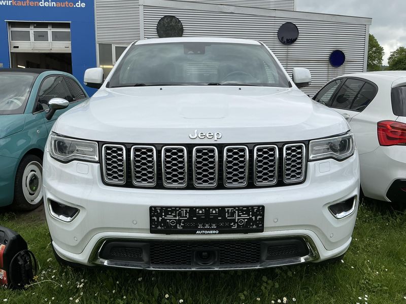 Jeep Grand Cherokee 3.0 CRD Overland — zdjęcie 9