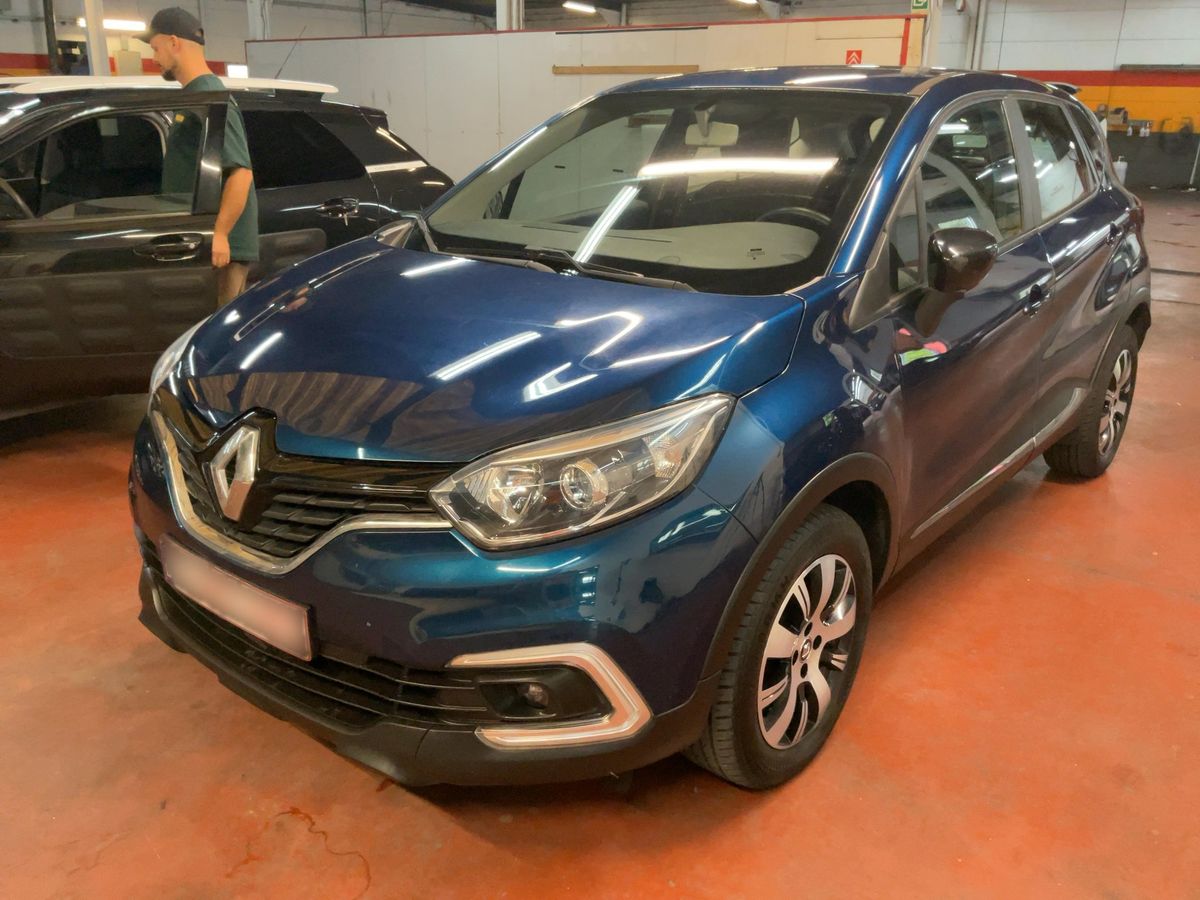 Renault Captur 2017 — photo 1
