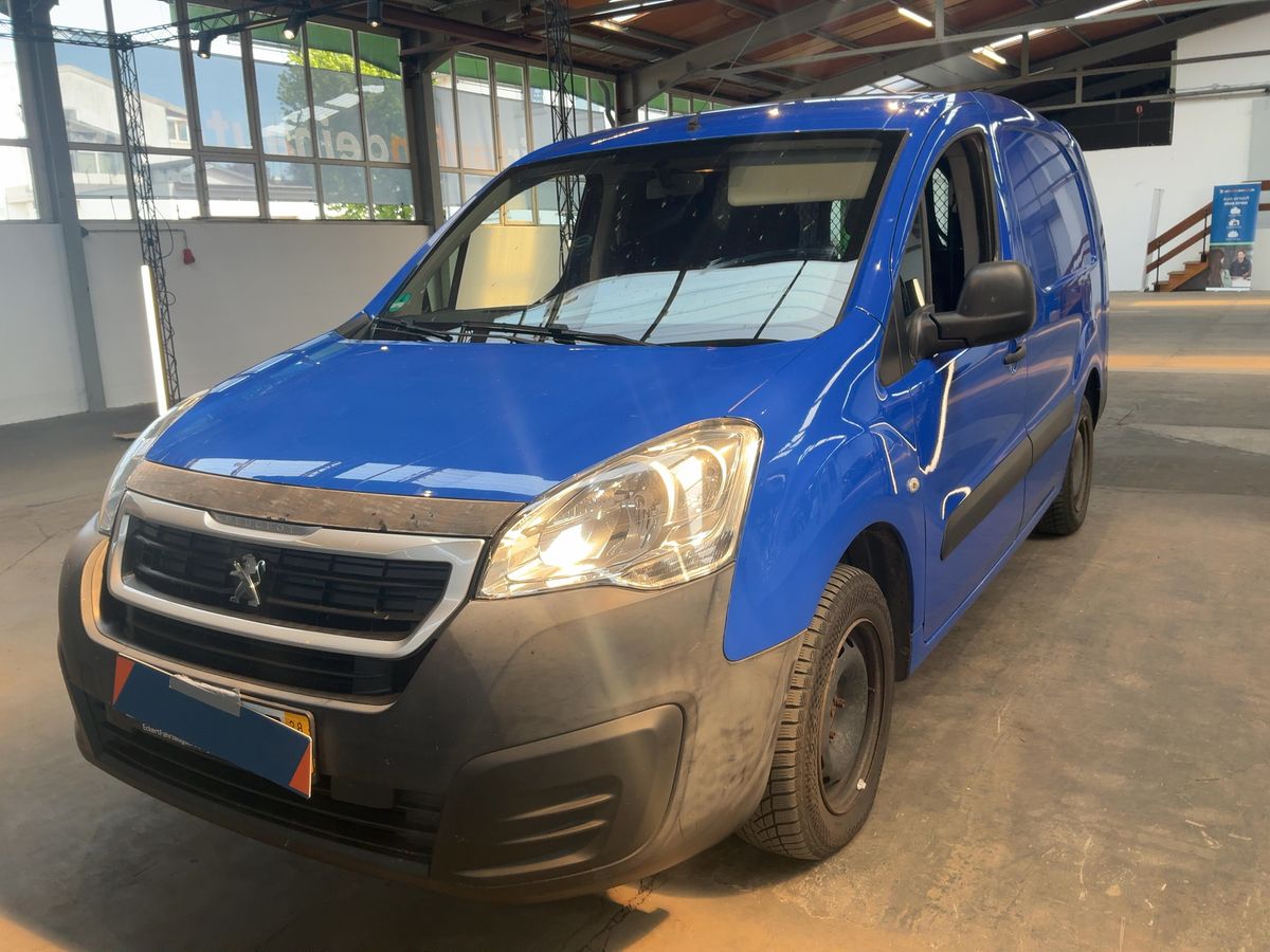 Peugeot Partner 2017 — photo 1