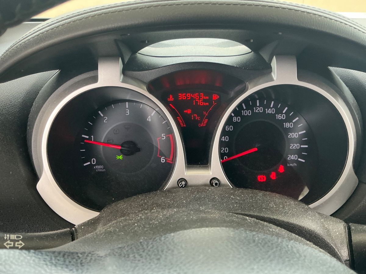 Nissan Juke 2016 — photo 19