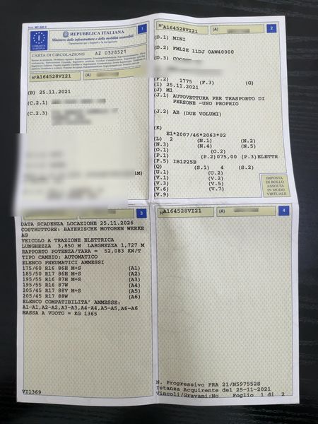 MINI Cooper SE Essential Trim — zdjęcie 15